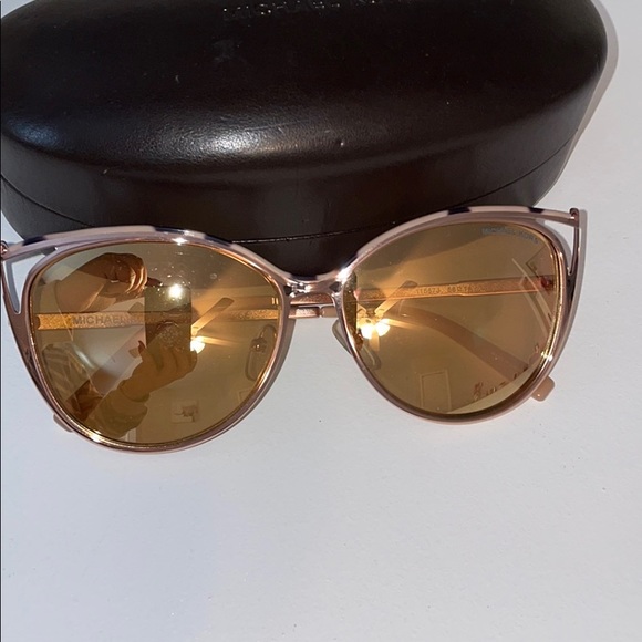 Michael Kors Sunglasses - Picture 1 of 4